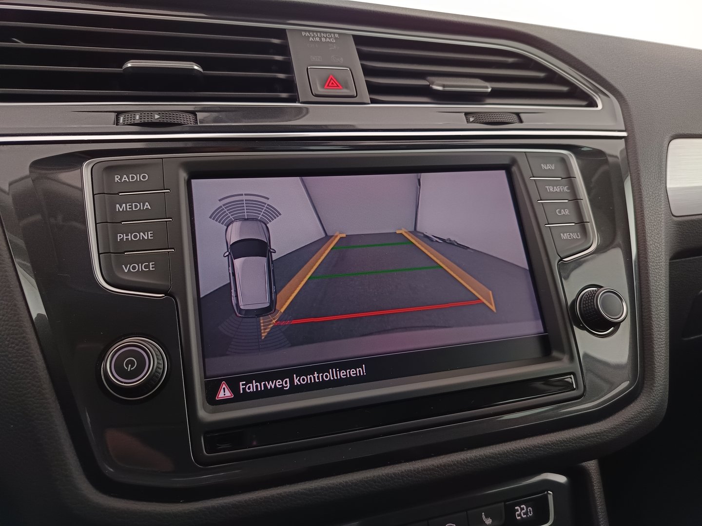 VW Tiguan Comfortline TDI SCR 4MOTION DSG | Bild 23 von 34