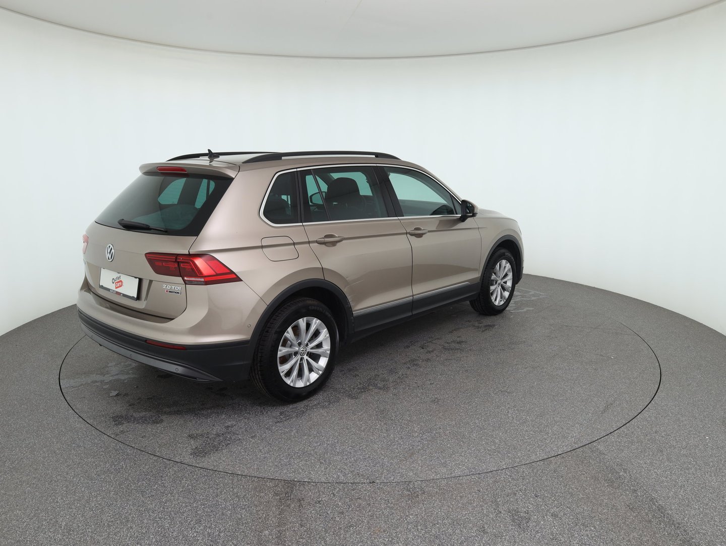 VW Tiguan Comfortline TDI SCR 4MOTION DSG | Bild 5 von 34