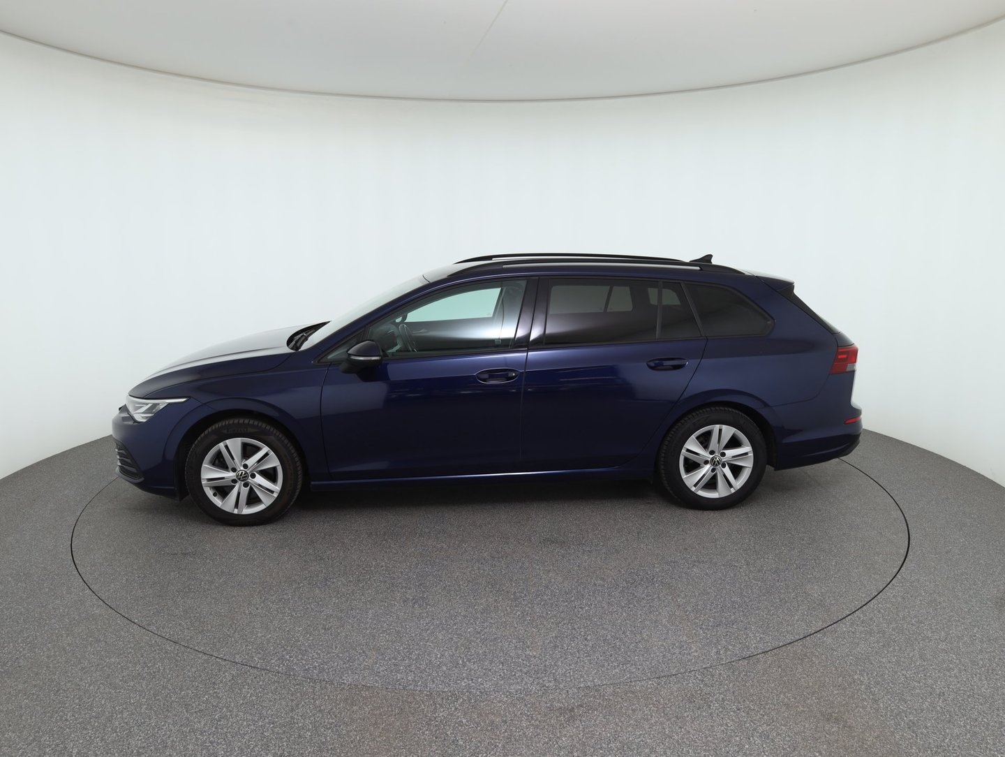 VW Golf Variant Life TDI | Bild 8 von 24