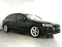 Audi A4 Avant 35 TDI S line in 0E Mythosschwarz Metallic