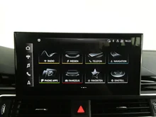 Audi A4 Avant 35 TDI S line in 0E Mythosschwarz Metallic