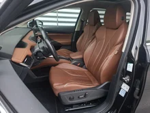 Škoda Enyaq 80 in Black-Magic Perleffekt