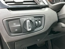 BMW X1 xDrive 25e in mittelgrau - metallic