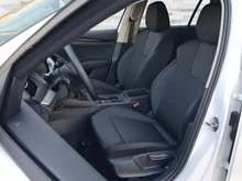 Škoda Octavia Combi Essence TSI in Alaska-Weiß