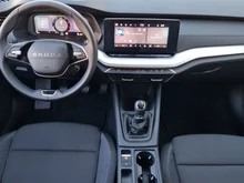 Škoda Octavia Combi Essence TSI in Alaska-Weiß
