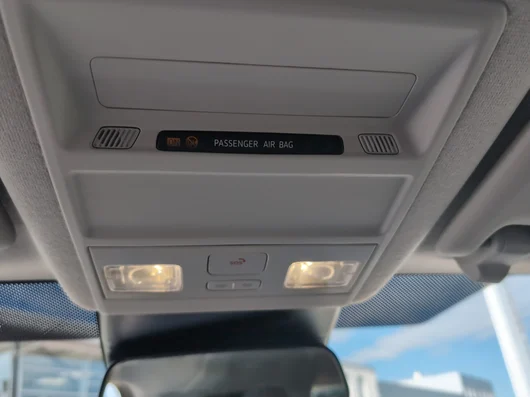 Bild eines Transporter Kombi LR TDI