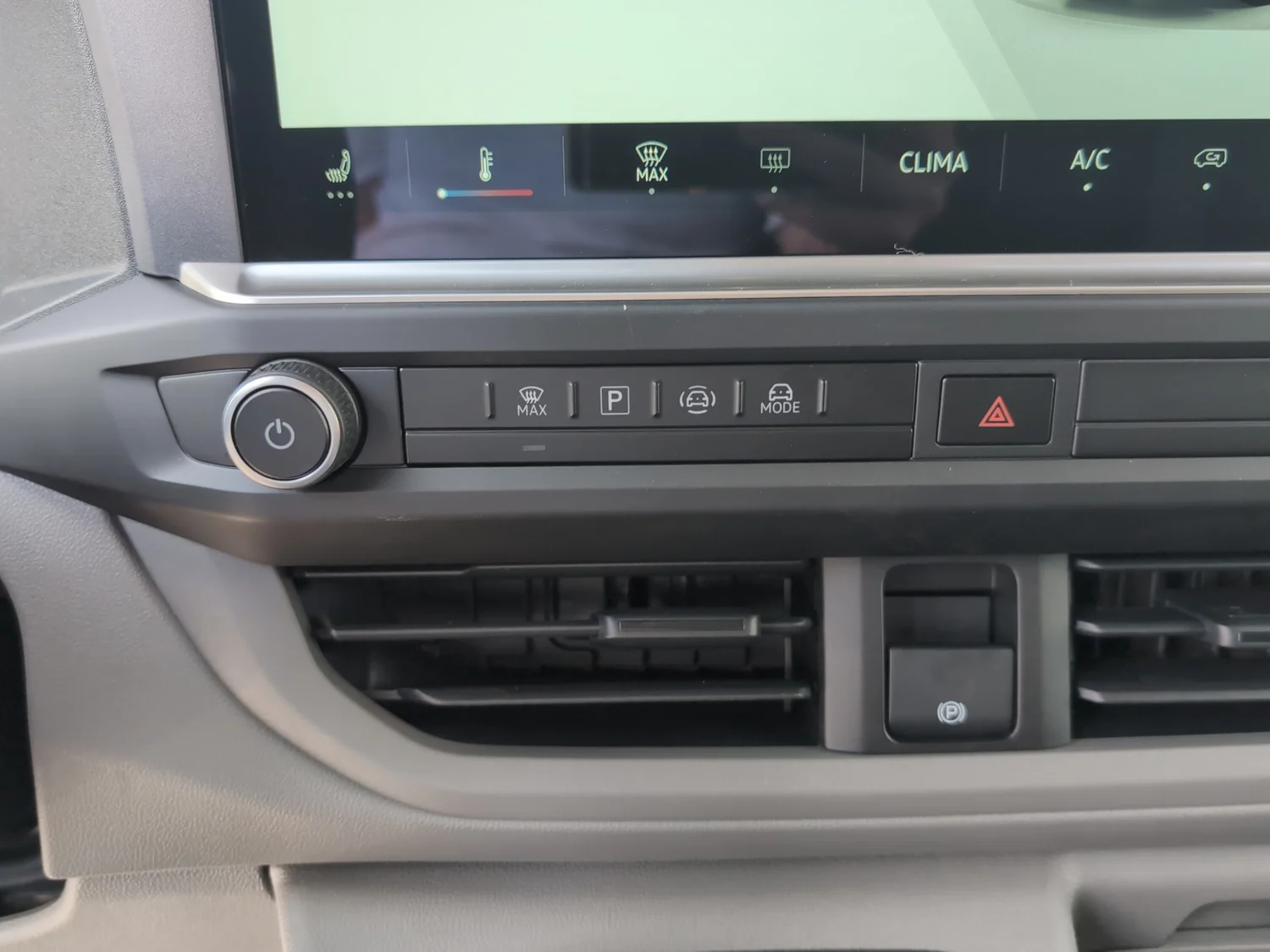 Bild eines Transporter Kombi LR TDI