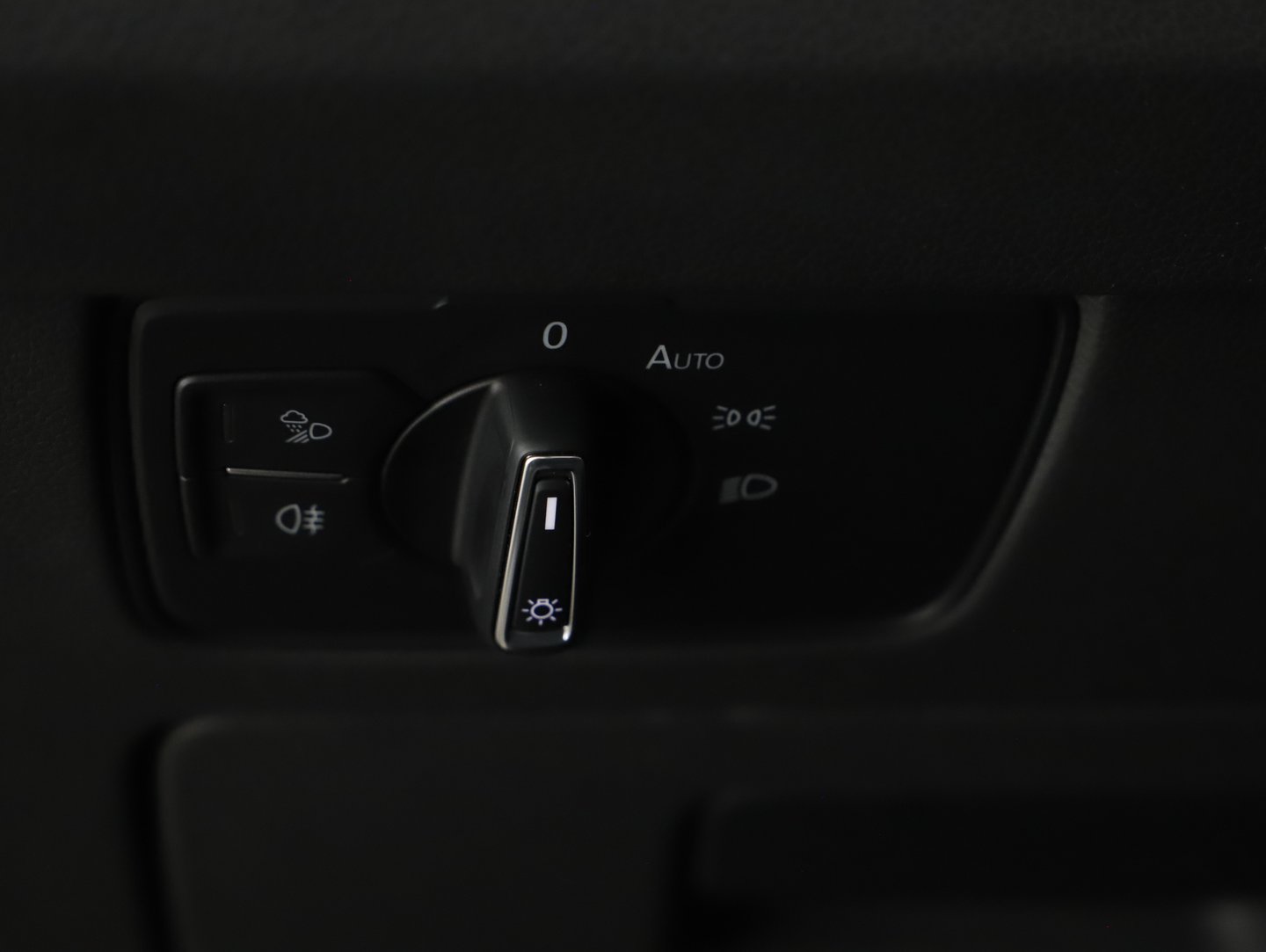VW Arteon SB R-Line TDI DSG | Bild 17 von 26