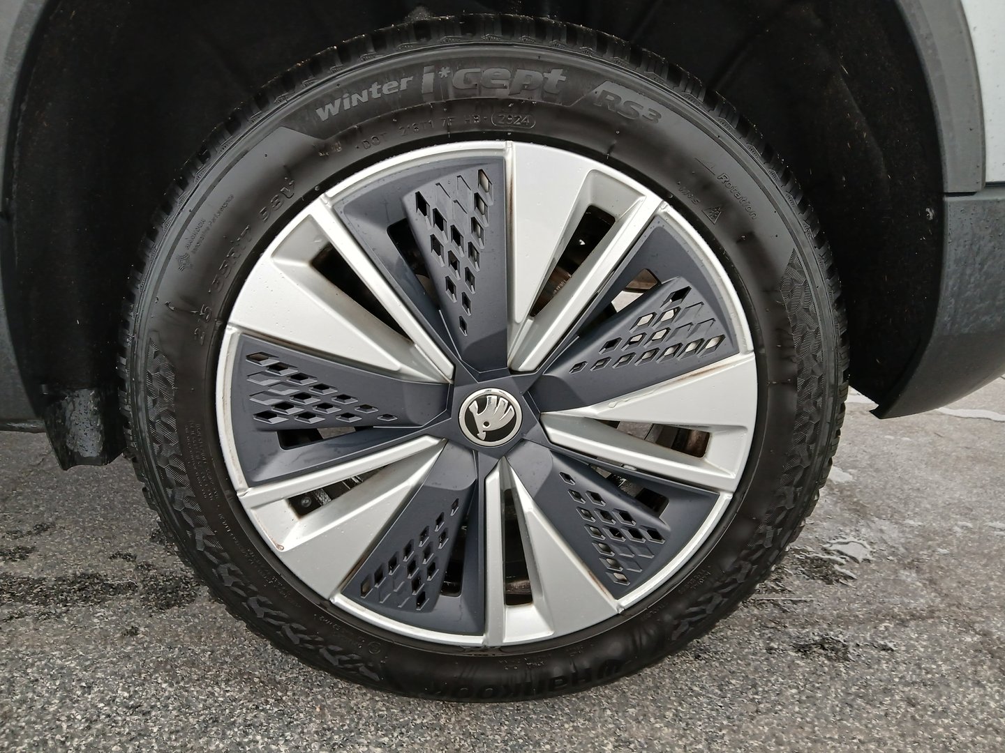 Škoda KAROQ Ambition TDI DSG | Bild 9 von 33