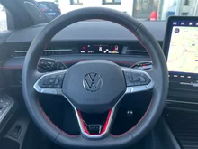 VW ID.7 Tourer GTX 4MOTION 250kW Business in Scale Silver Metallic Dach Schwarz