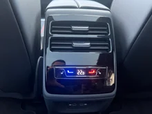 VW ID.7 Tourer GTX 4MOTION 250kW Business in Scale Silver Metallic Dach Schwarz