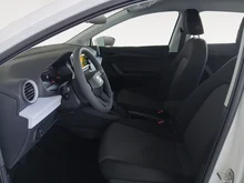 SEAT Ibiza Reference Edition 1.0 80PS in Candy-Weiß