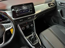 VW T-Roc Life TSI in 6U Ascotgrau