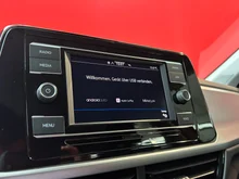 VW T-Roc Life TSI in 6U Ascotgrau