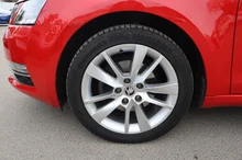 Thumbnail-Foto von Fahrzeug