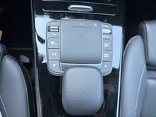 Mercedes CLA 200 d Shooting Brake Aut. in weiss - normal