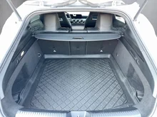 Mercedes CLA 200 d Shooting Brake Aut. in weiss - normal