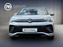 VW Tiguan R-Line TDI DSG in Oyster Silver Metallic