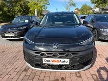 VW T-Roc Life eTSI DSG in Grenadillschwarz Metallic