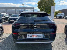 VW T-Roc Life eTSI DSG in Grenadillschwarz Metallic