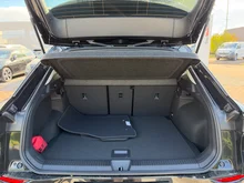 VW T-Roc Life eTSI DSG in Grenadillschwarz Metallic