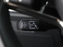 Škoda Enyaq 60 in ALLUC Quarz-Grau Metallic