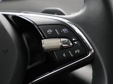 Škoda Enyaq 60 in ALLUC Quarz-Grau Metallic