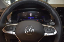 VW T-Cross Friends TSI DSG in Reflexsilber Metallic