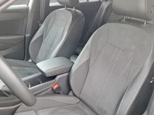 VW T-Roc Style eTSI DSG in Pure White