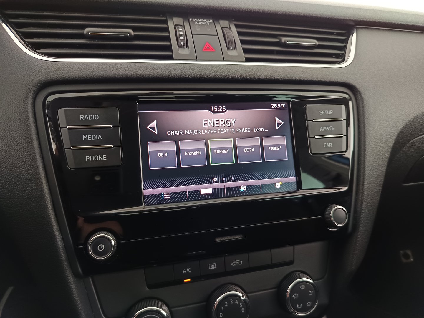 Škoda OCTAVIA Ambition TDI | Bild 17 von 31