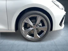CUPRA Leon SP Kombi 1.5 TSI in Nevada-Weiß Metallic