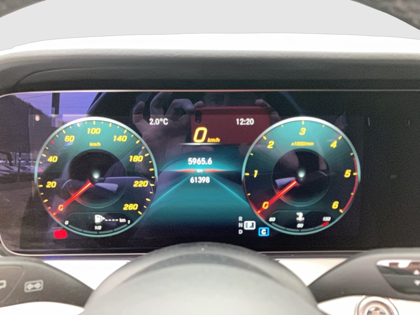 Mercedes E 220 d T 4MATIC Aut. | Bild 10 von 26