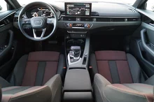 Audi A4 Limousine 35 TDI advanced in brillantschwarz Klar