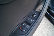 Audi A4 Limousine 35 TDI advanced in brillantschwarz Klar