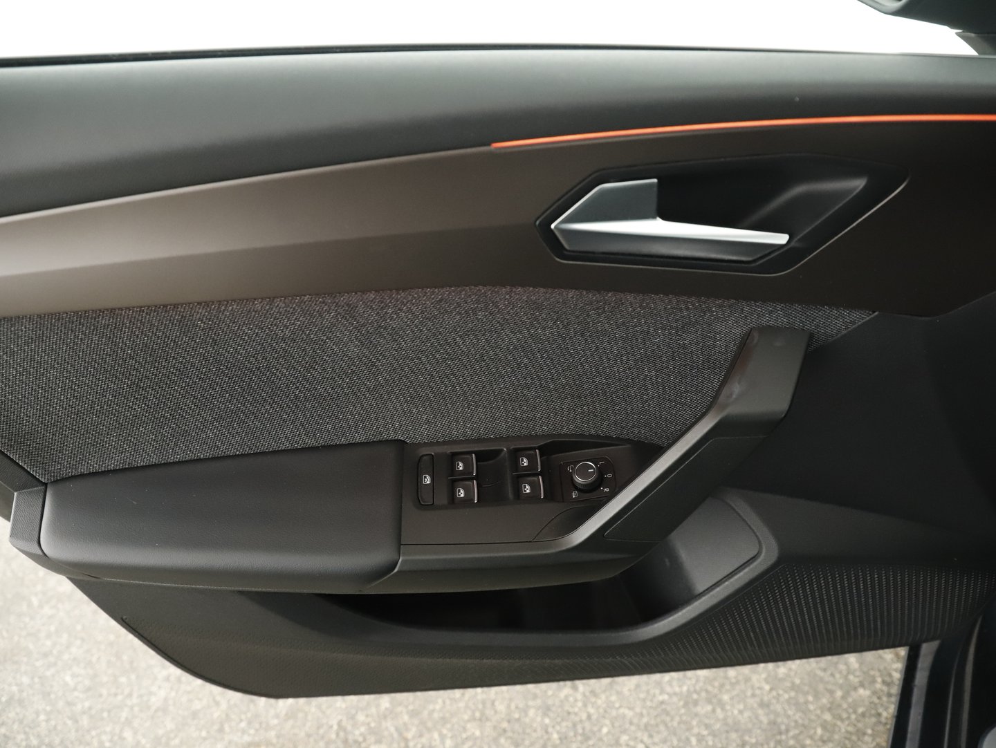 SEAT Leon SP Kombi Xcellence 2.0 TDI DSG | Bild 25 von 27