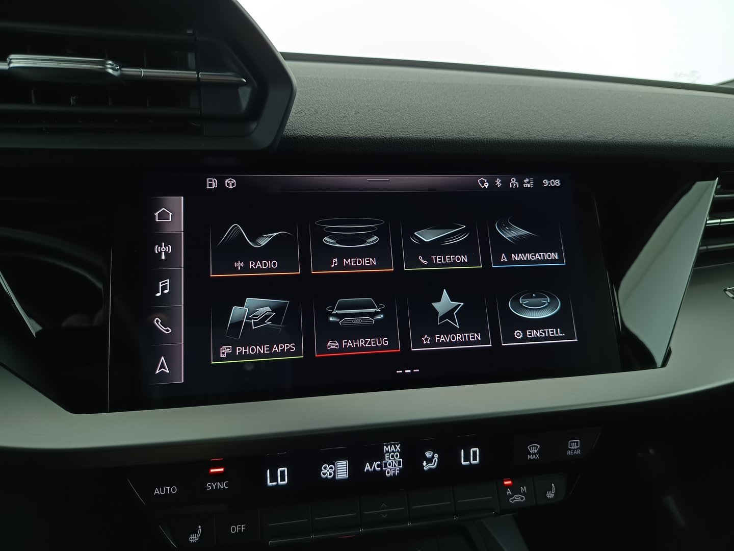 Audi A3 Sportback 30 TDI | Bild 18 von 31