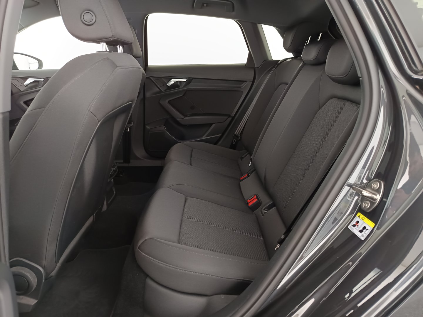 Audi A3 Sportback 30 TDI | Bild 28 von 31