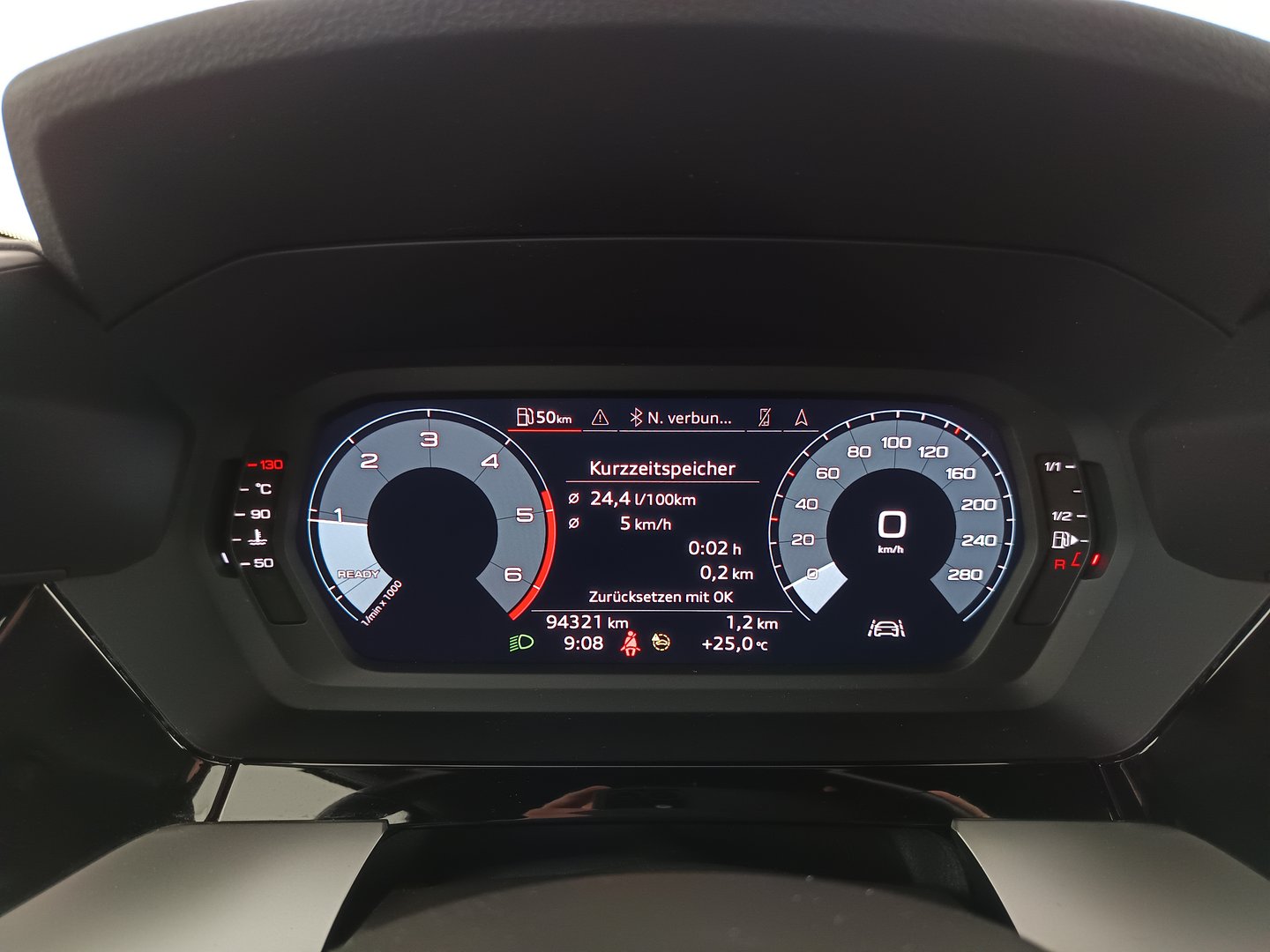 Audi A3 Sportback 30 TDI | Bild 15 von 31