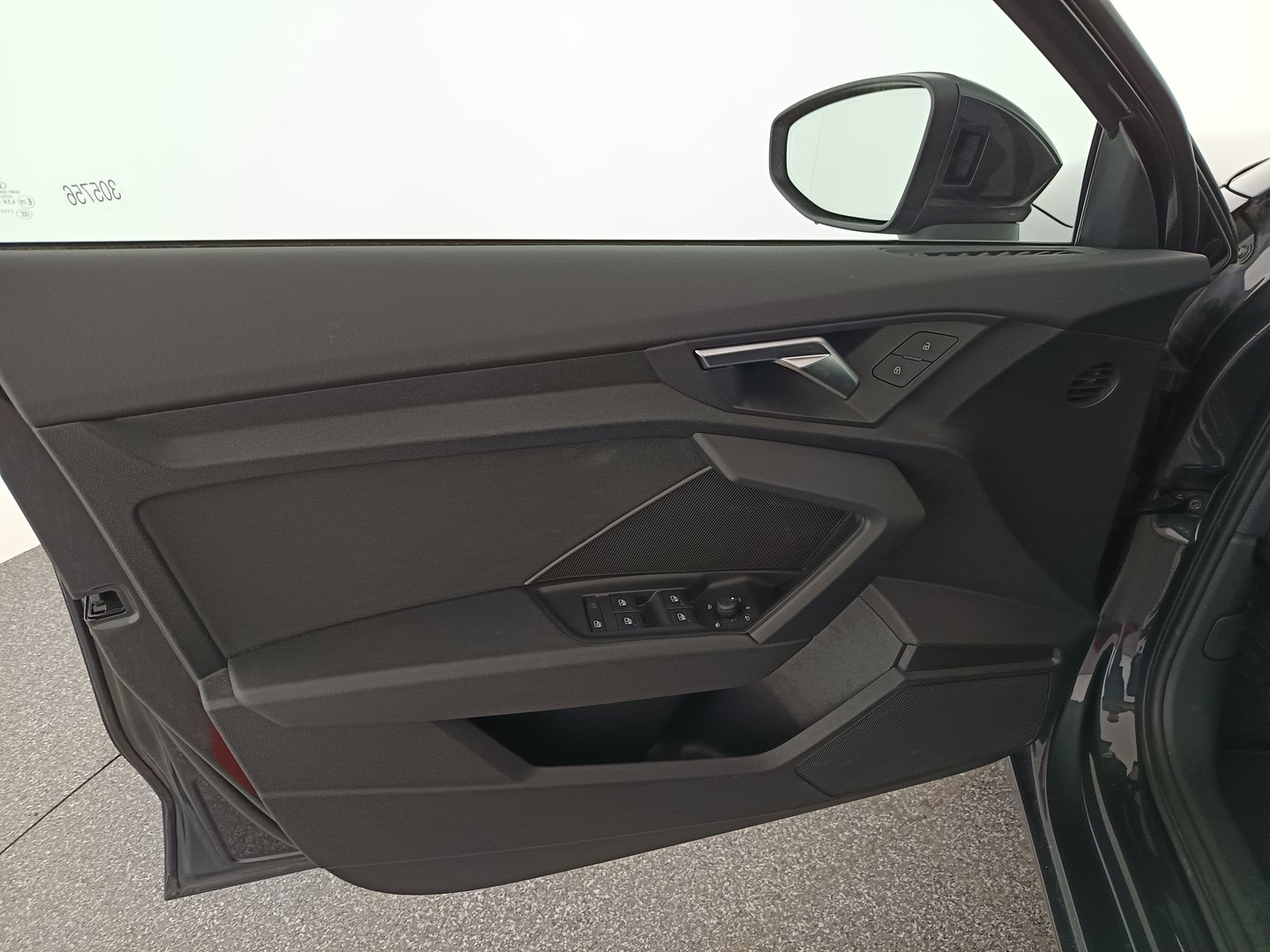 Audi A3 Sportback 30 TDI | Bild 10 von 31