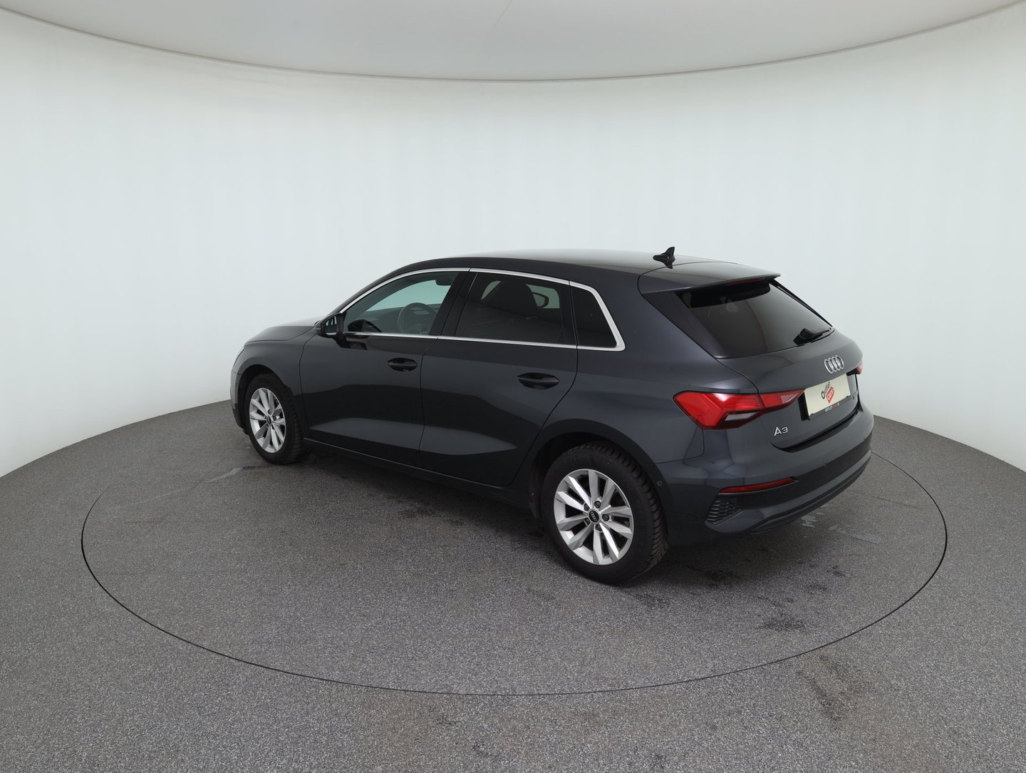 Audi A3 Sportback 30 TDI | Bild 7 von 31