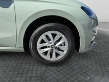 Škoda Fabia Selection TSI DSG in Timiano-Grün