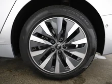 Audi A6 Avant 40 TDI Sport in FLORETTSILBER METALLIC
