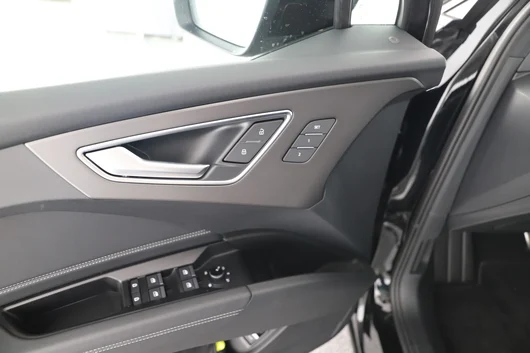 Bild eines Audi Q4 Sportback e-tron  performance
