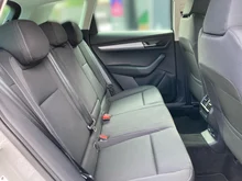 Škoda Karoq 4x4 Selection TDI DSG in Stahl-Grau