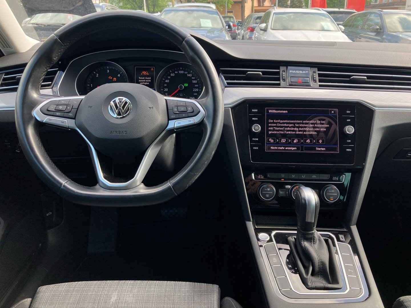 VW Passat Variant Business TDI SCR DSG | Bild 9 von 15