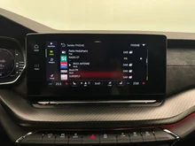 Škoda Octavia Combi 4x4 RS TDI DSG in Moon-Weiß Metallic