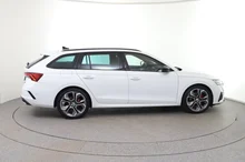 Škoda Octavia Combi 4x4 RS TDI DSG in Moon-Weiß Metallic