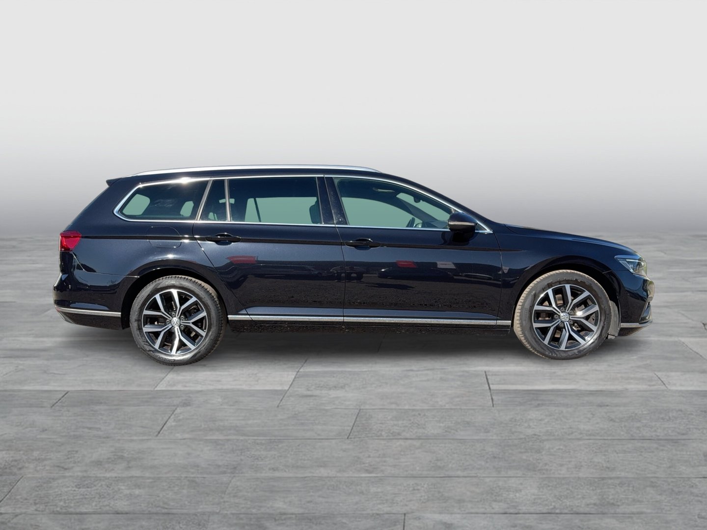 VW Passat Variant Highline TDI SCR DSG | Bild 5 von 26