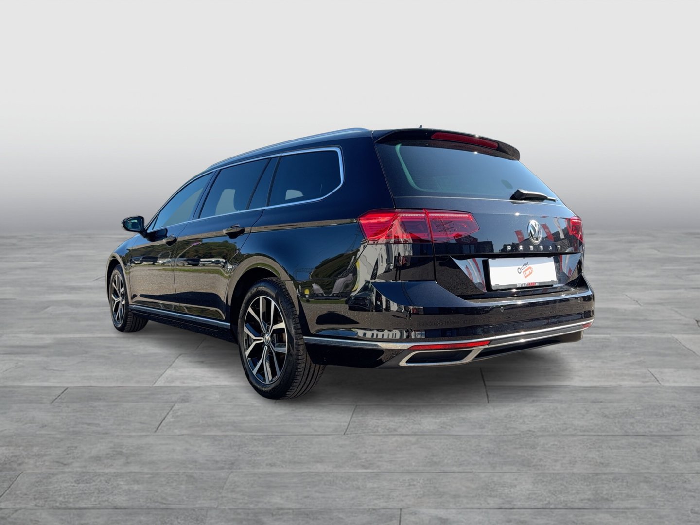 VW Passat Variant Highline TDI SCR DSG | Bild 3 von 26