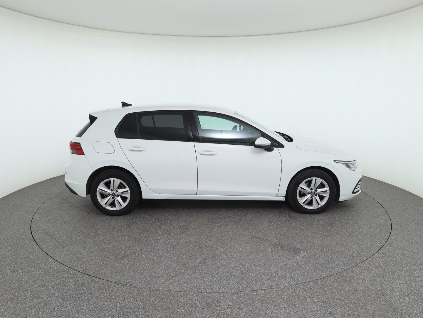 VW Golf Life mHeV TSI DSG | Bild 4 von 33